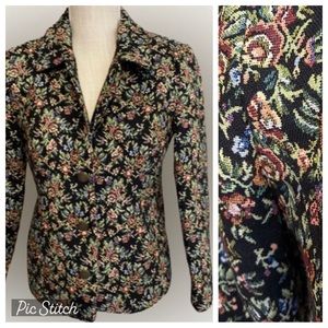 Floral woven tapestry jacket. Size 4P